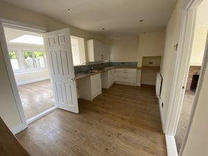 Photo 18- click for photo gallery